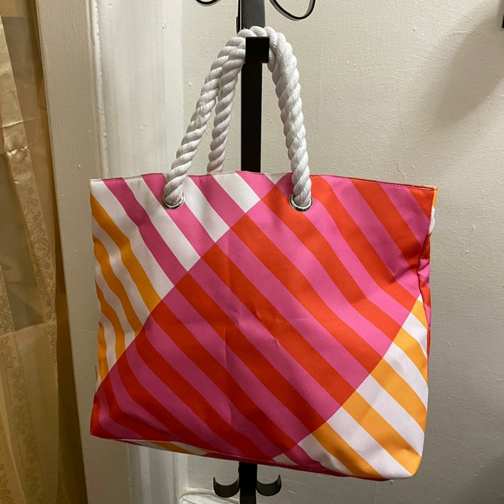 Clinique bag
